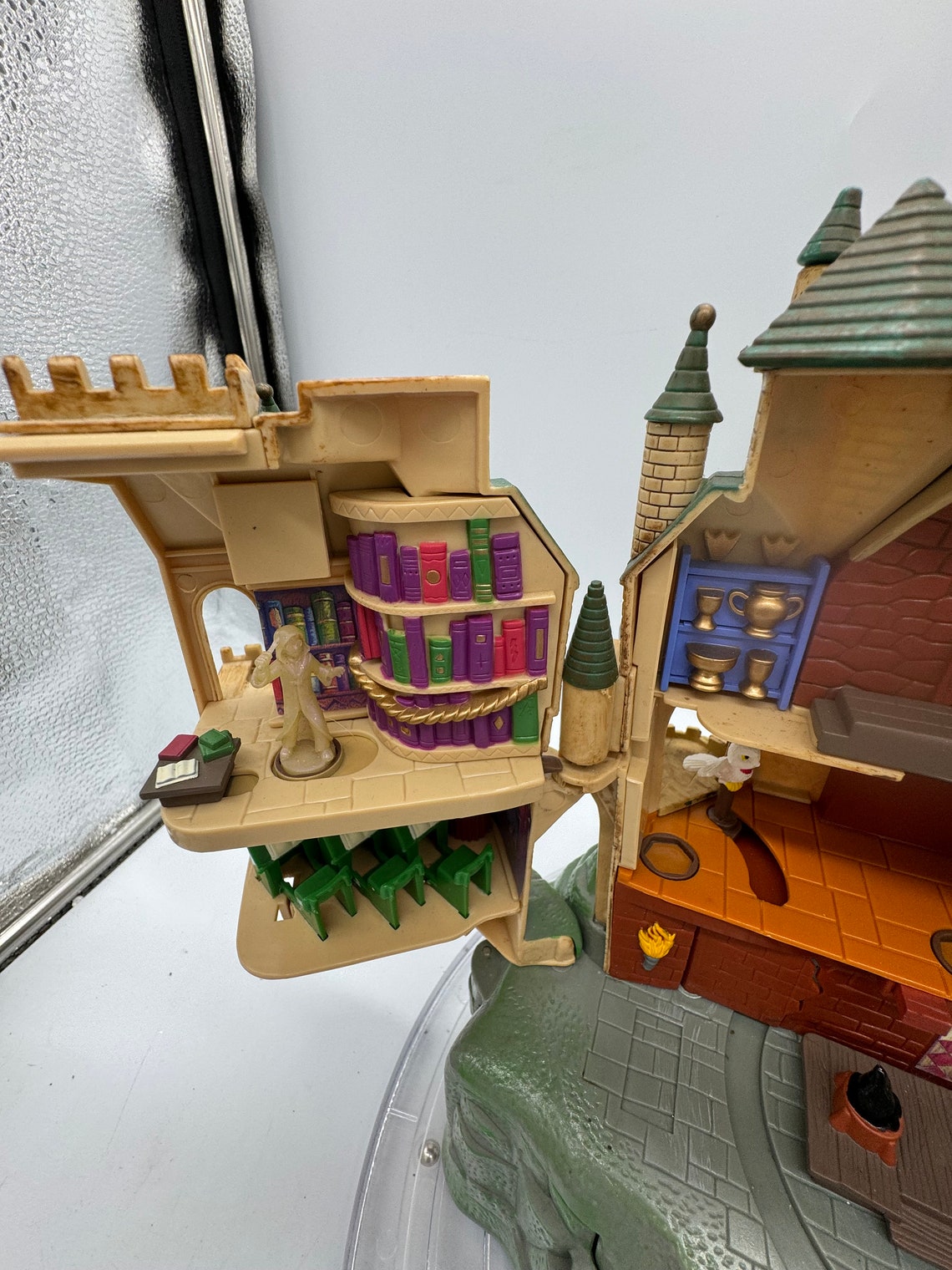 2001 Polly Pocket Harry Potter Hogwarts Castle