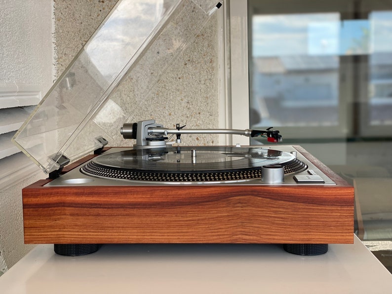 Limited Edition Rosewood Record Player